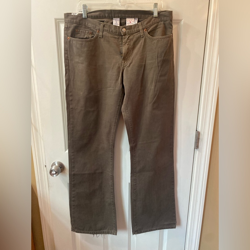 Lucky brand snapper Jean size 14/32